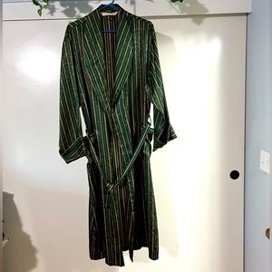 Gorgeous green and gold striped robe from Victoria’s Secret